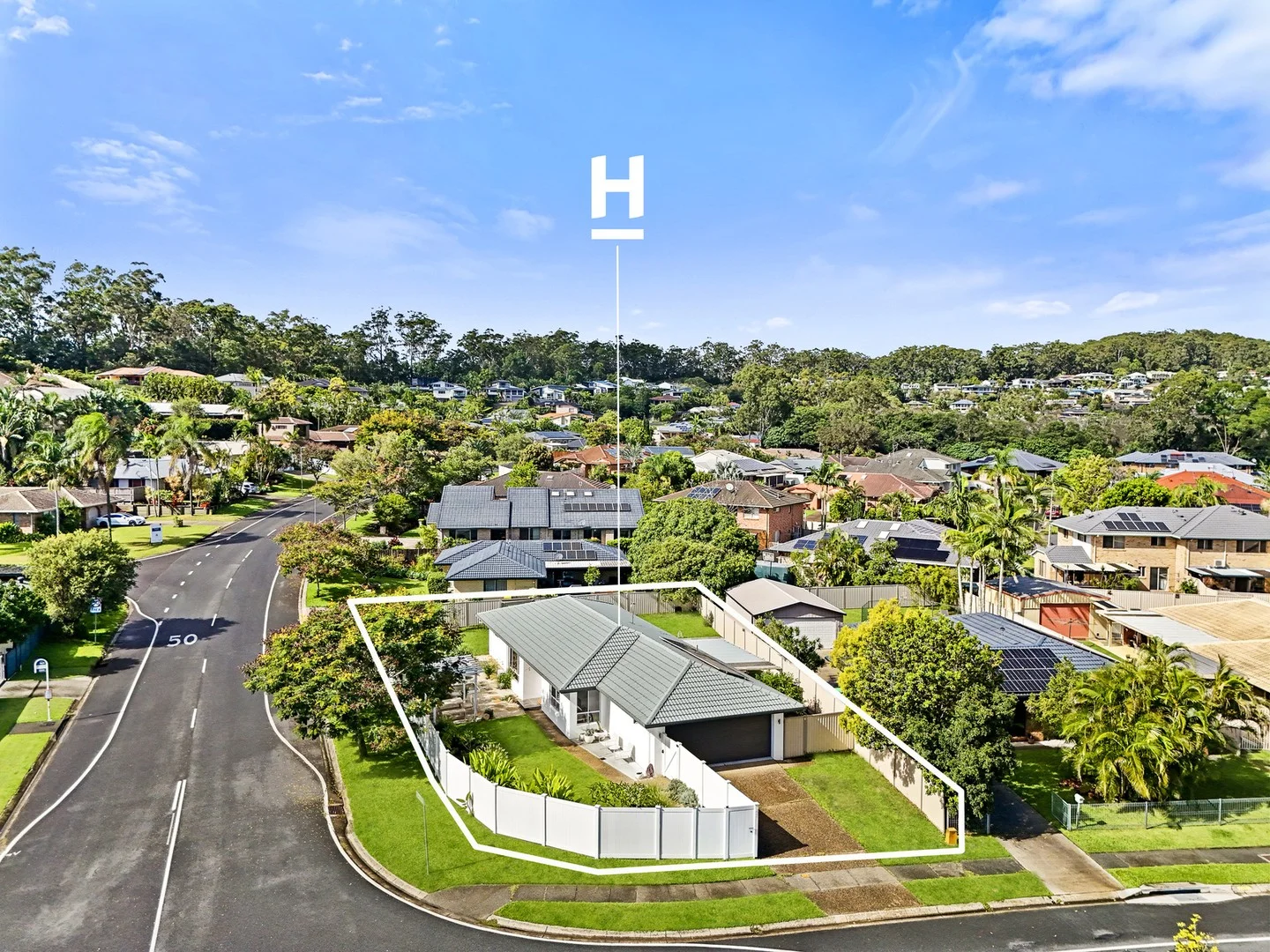 47 Bienvenue Drive, Currumbin Waters QLD 4223