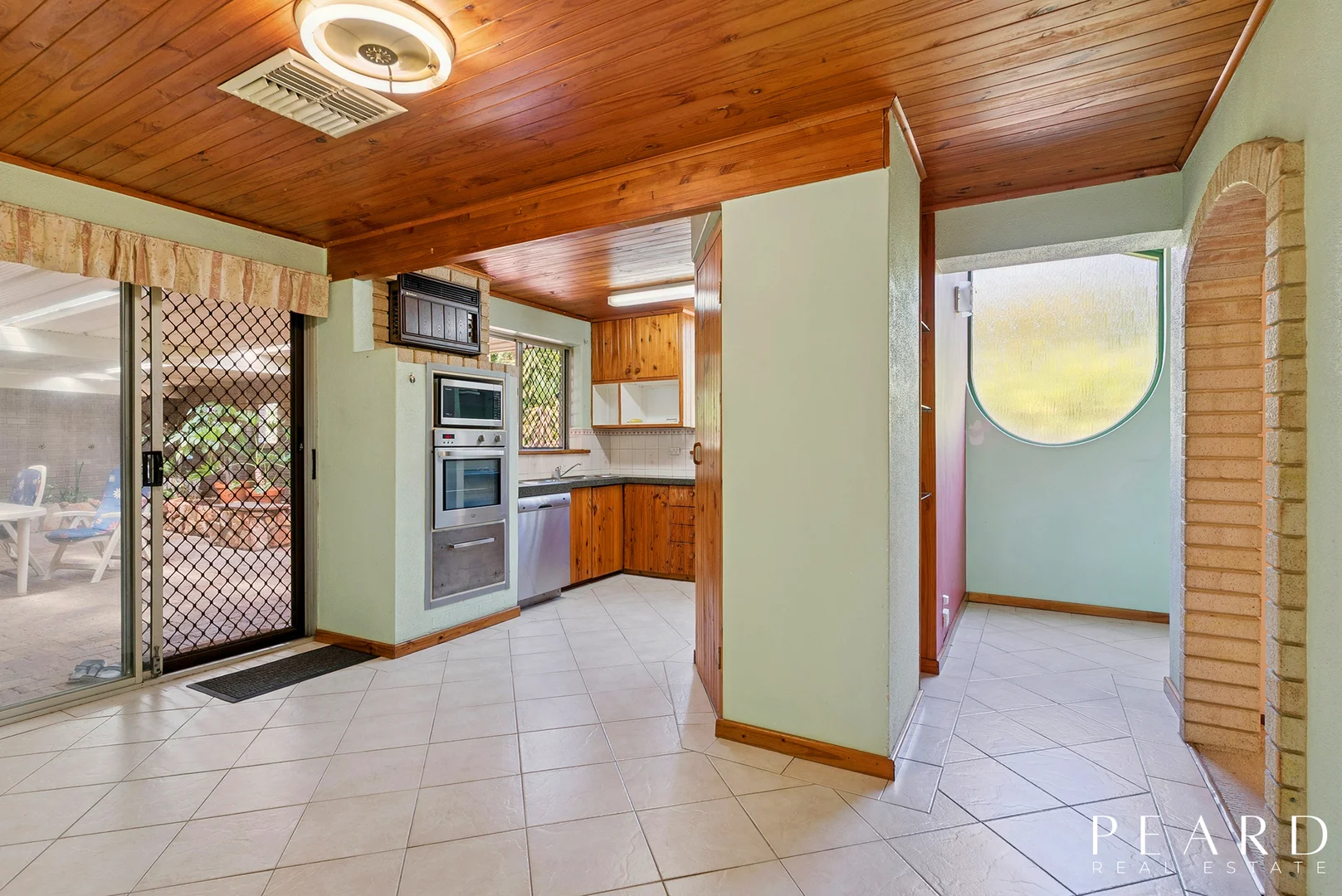 Additional image 8 of 65 Meloway Drive, Maida Vale WA 6057