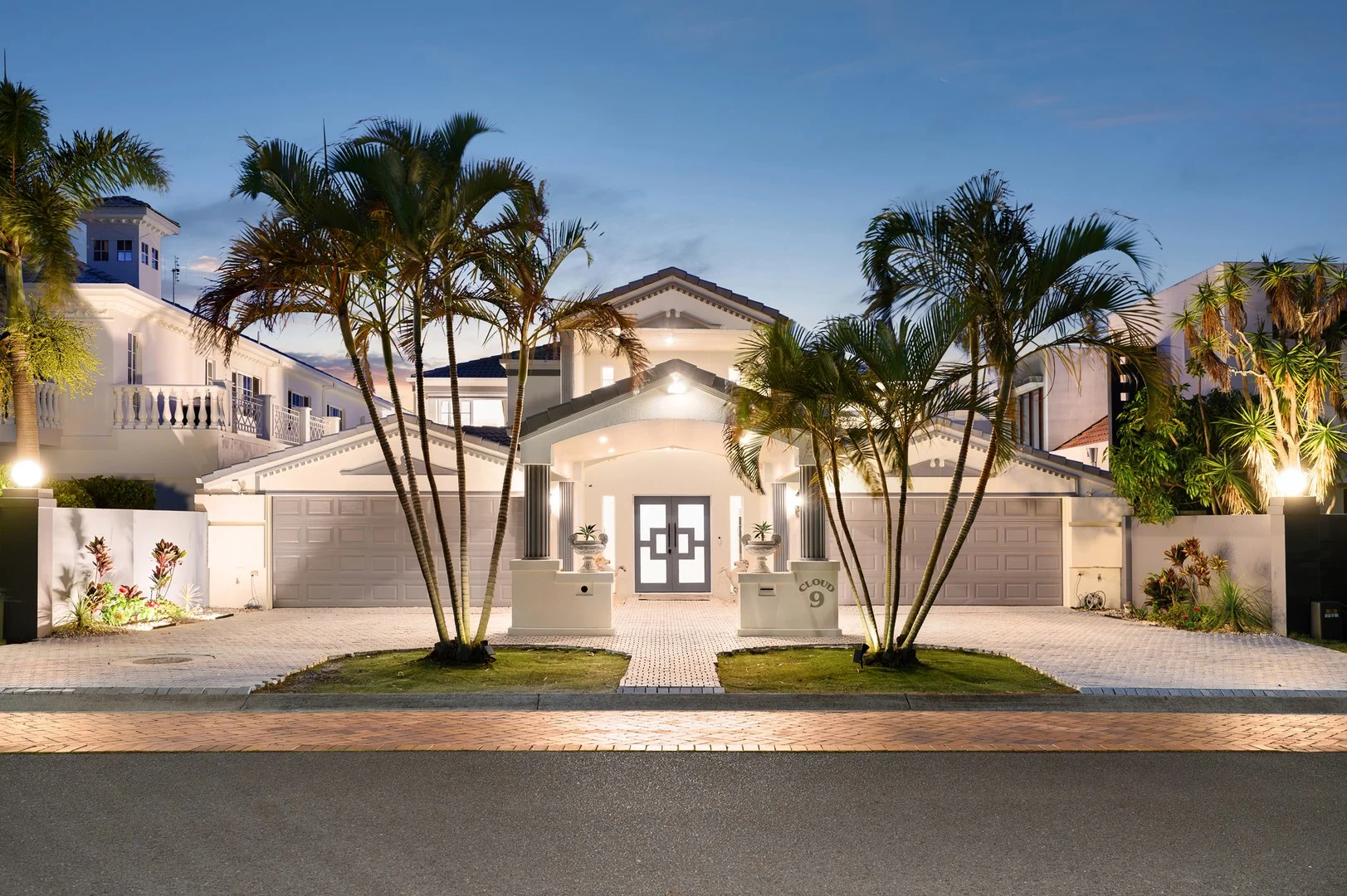 9 The Sovereign Mile, Sovereign Islands QLD 4216