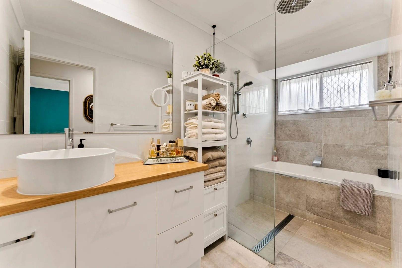Additional image 18 of 1/12 Telopea Street, Labrador QLD 4215