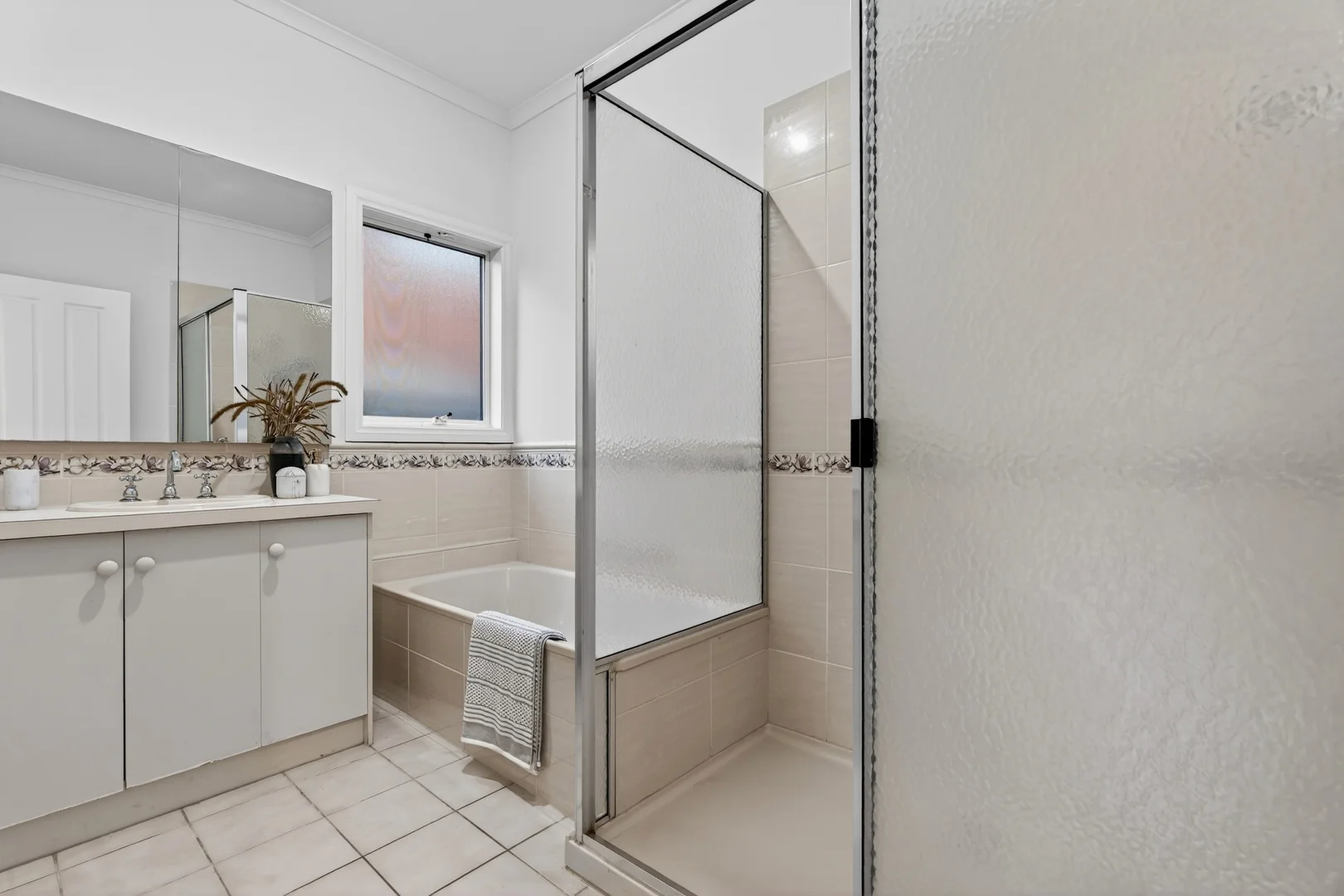 Additional image 9 of 33 Bowen Crescent, Burwood East VIC 3151