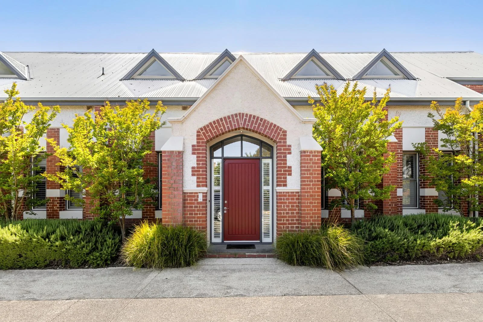 2/17 Tanti Avenue, Mornington VIC 3931