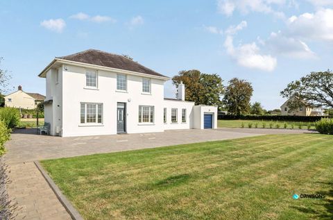 Pennard Road, Pennard, Mumbles, Swansea SA3