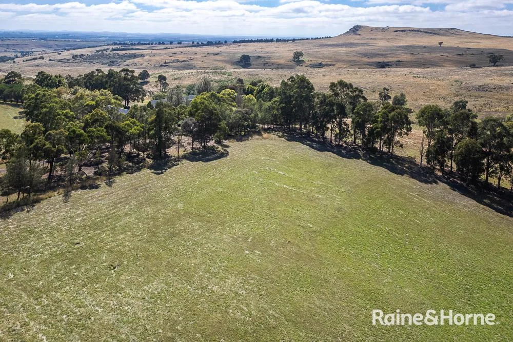 Additional image 28 of 42 Rockglen Way, Gisborne VIC 3437