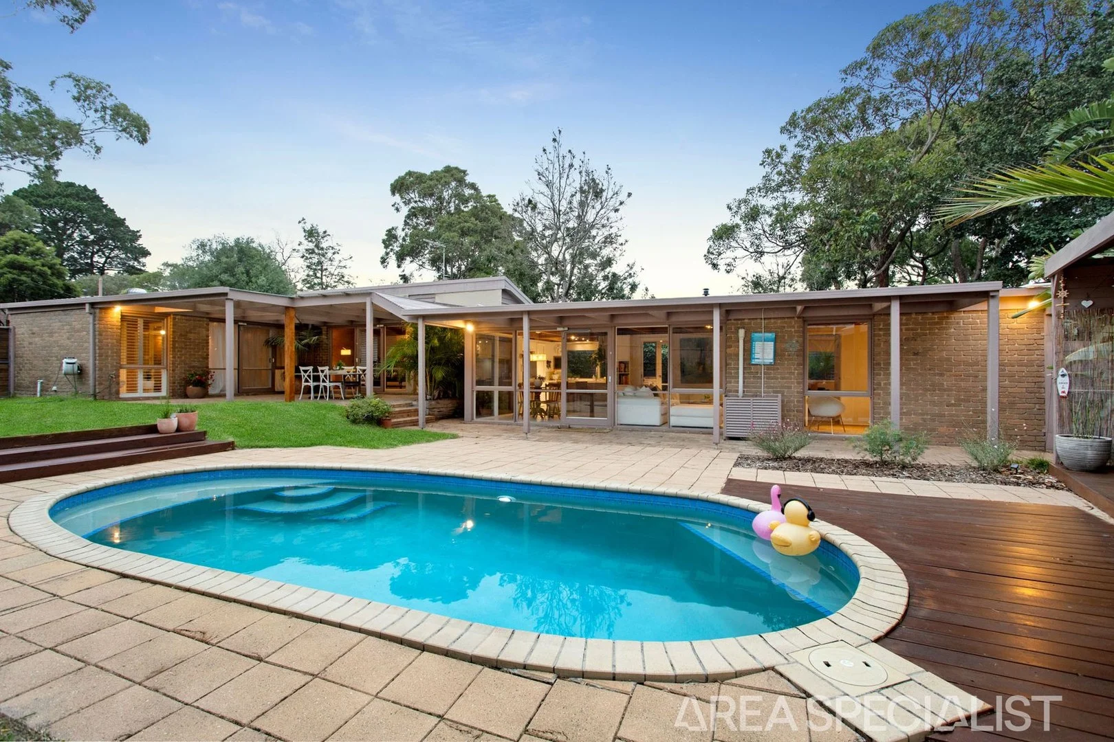 33 Myrtle Street, Langwarrin VIC 3910
