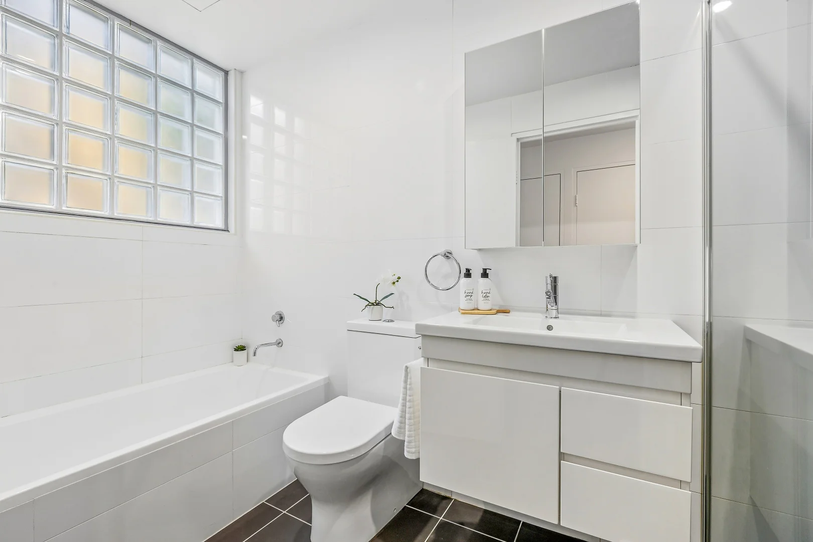 Additional image 7 of 10/242 Pacific Highway, Greenwich NSW 2065