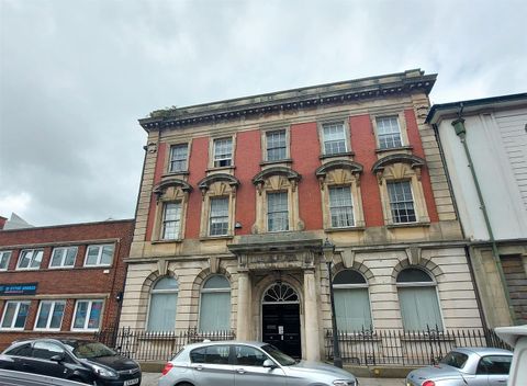 Pier Street, Marina, Swansea SA1, Studio for sale