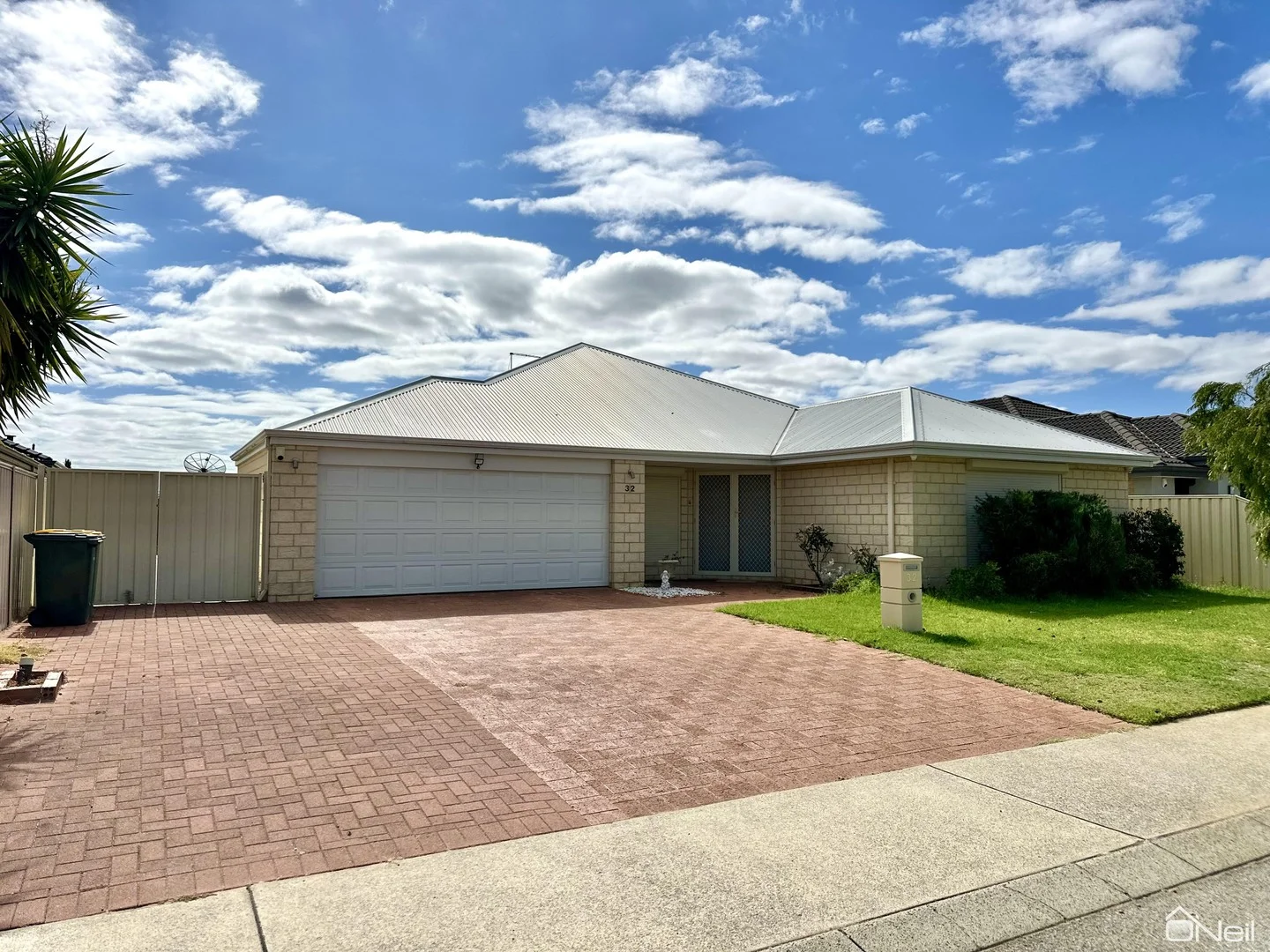 32 Kalanchoe Approach, Seville Grove WA 6112