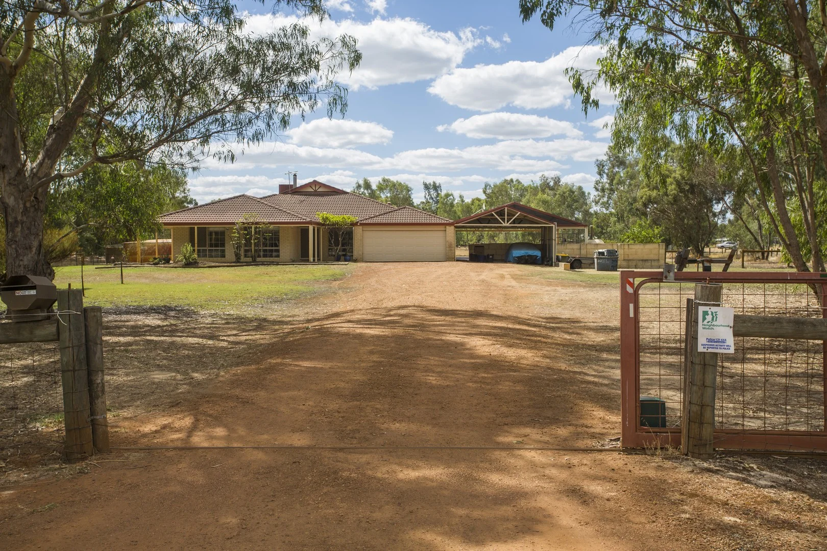 160 Cunningham Drive, Oakford WA 6121