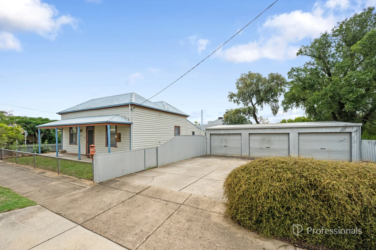24 Inkerman Street, Maryborough VIC 3465