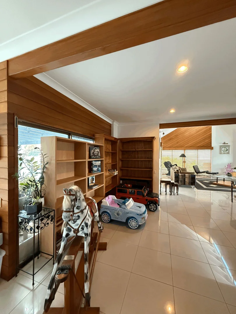 Additional image 4 of 86 Commodore Drive, Surfers Paradise QLD 4217