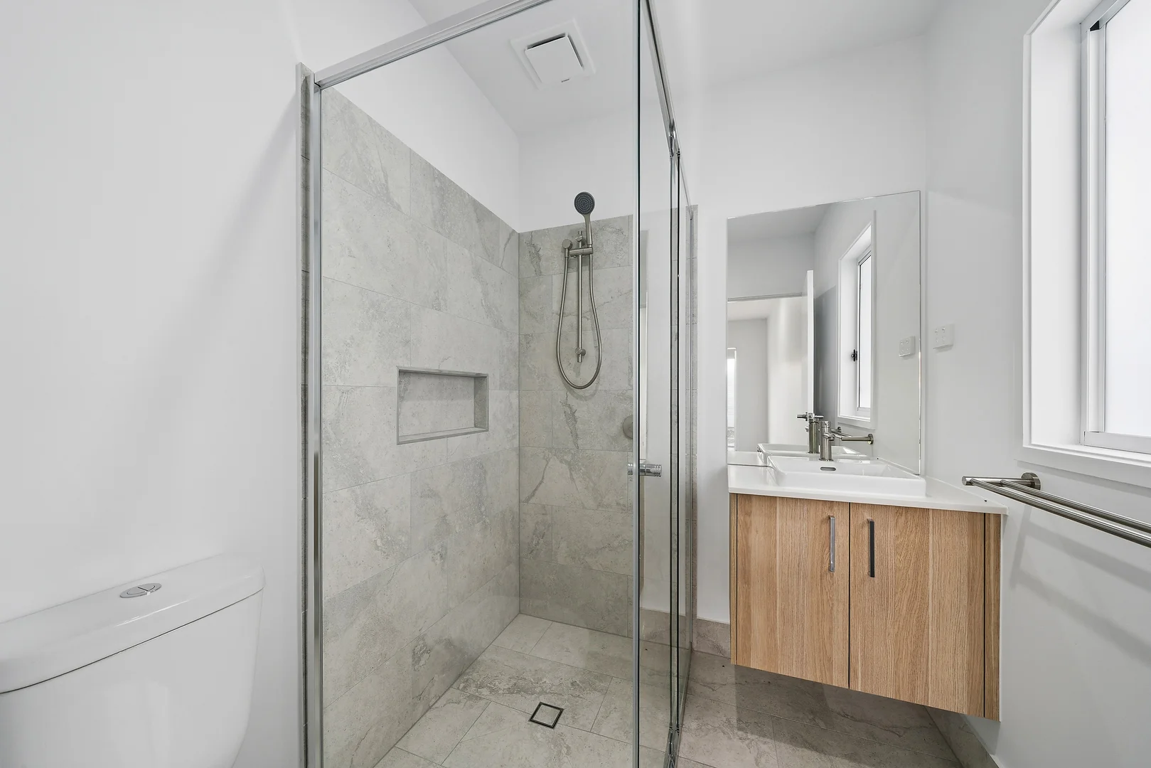 Additional image 6 of 17A Wildwood Way, Thrumster NSW 2444