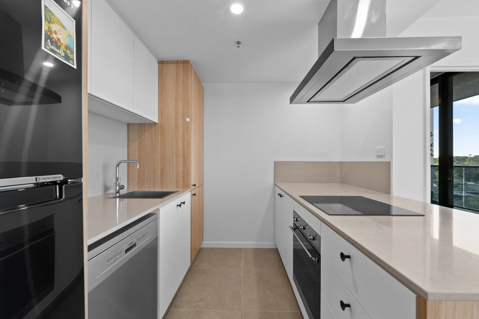 Additional image 3 of 401/4 Grazier Lane, Belconnen ACT 2617