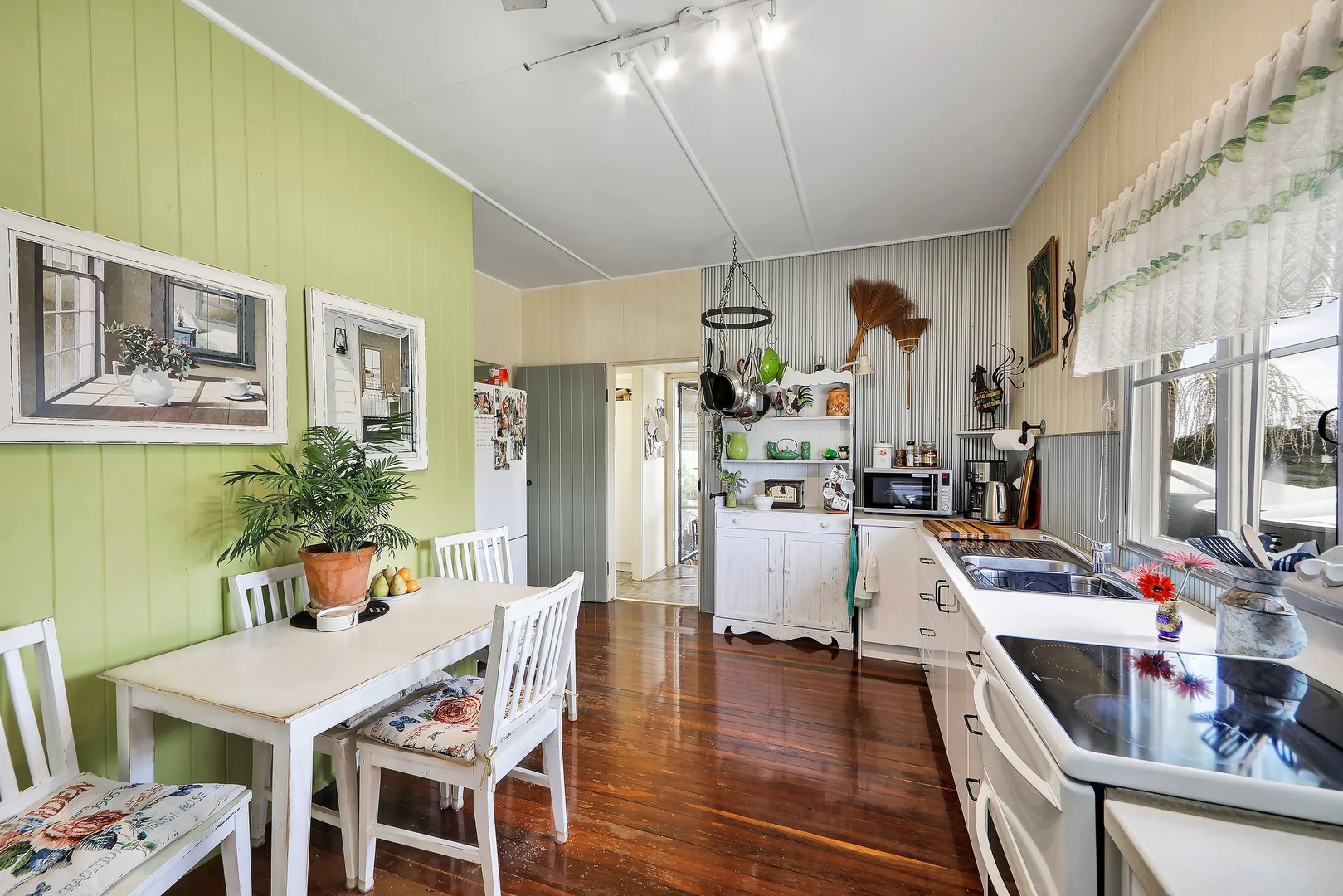 Additional image 12 of 50 View Road, Tinana South QLD 4650