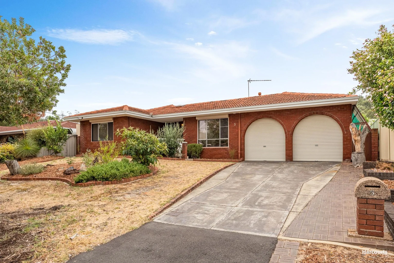 5 Katrina Terrace, Kelmscott WA 6111