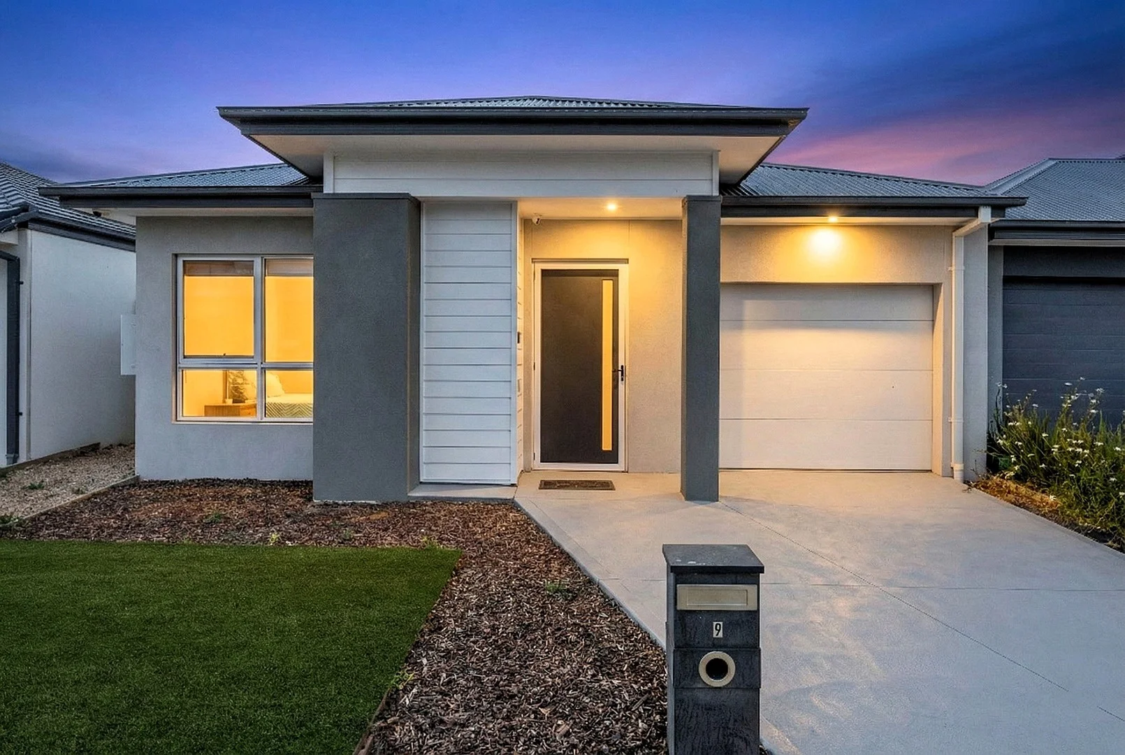 9 Lindberg Street, Manor Lakes VIC 3024