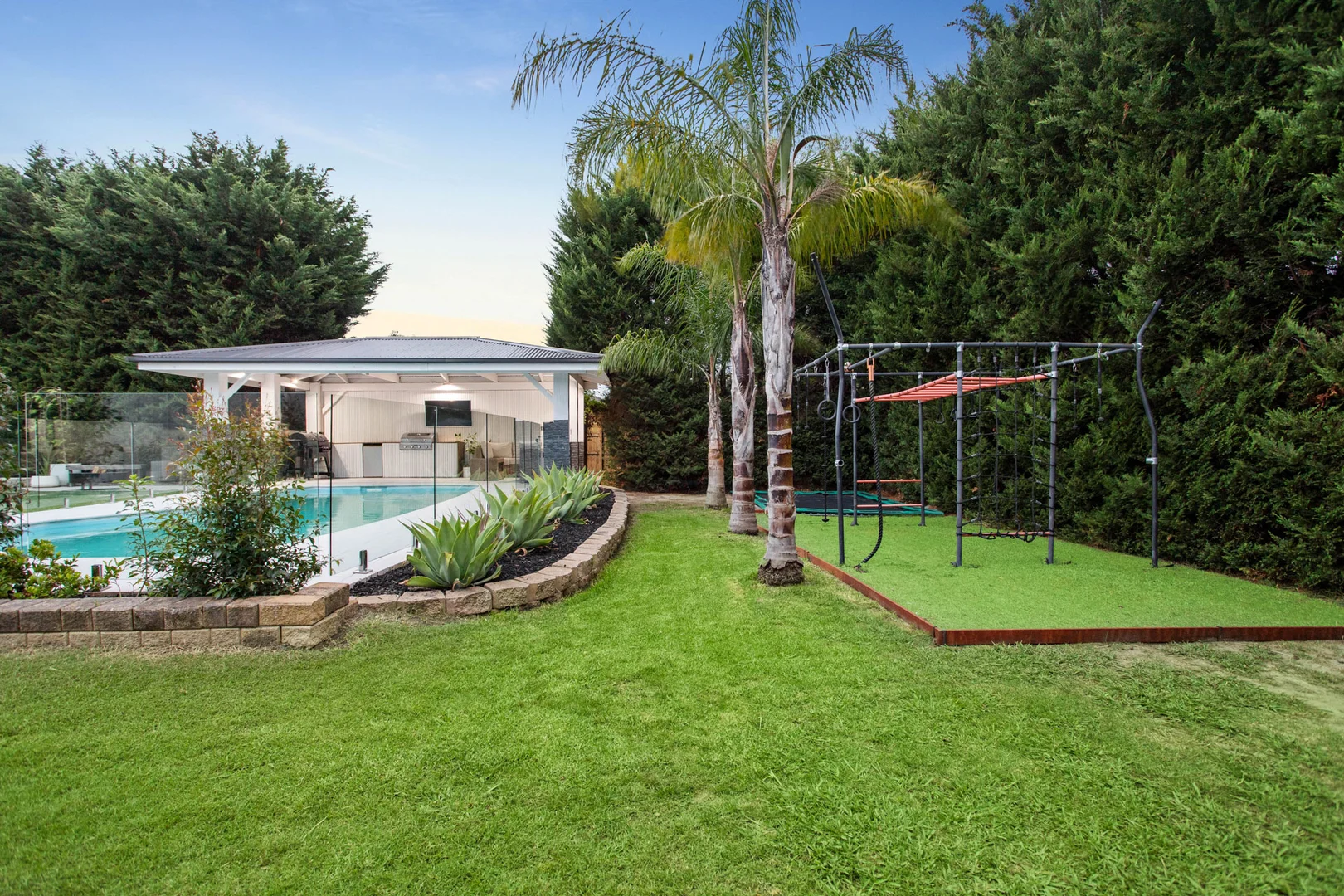 Additional image 27 of 102 Woodside Avenue, Frankston South VIC 3199