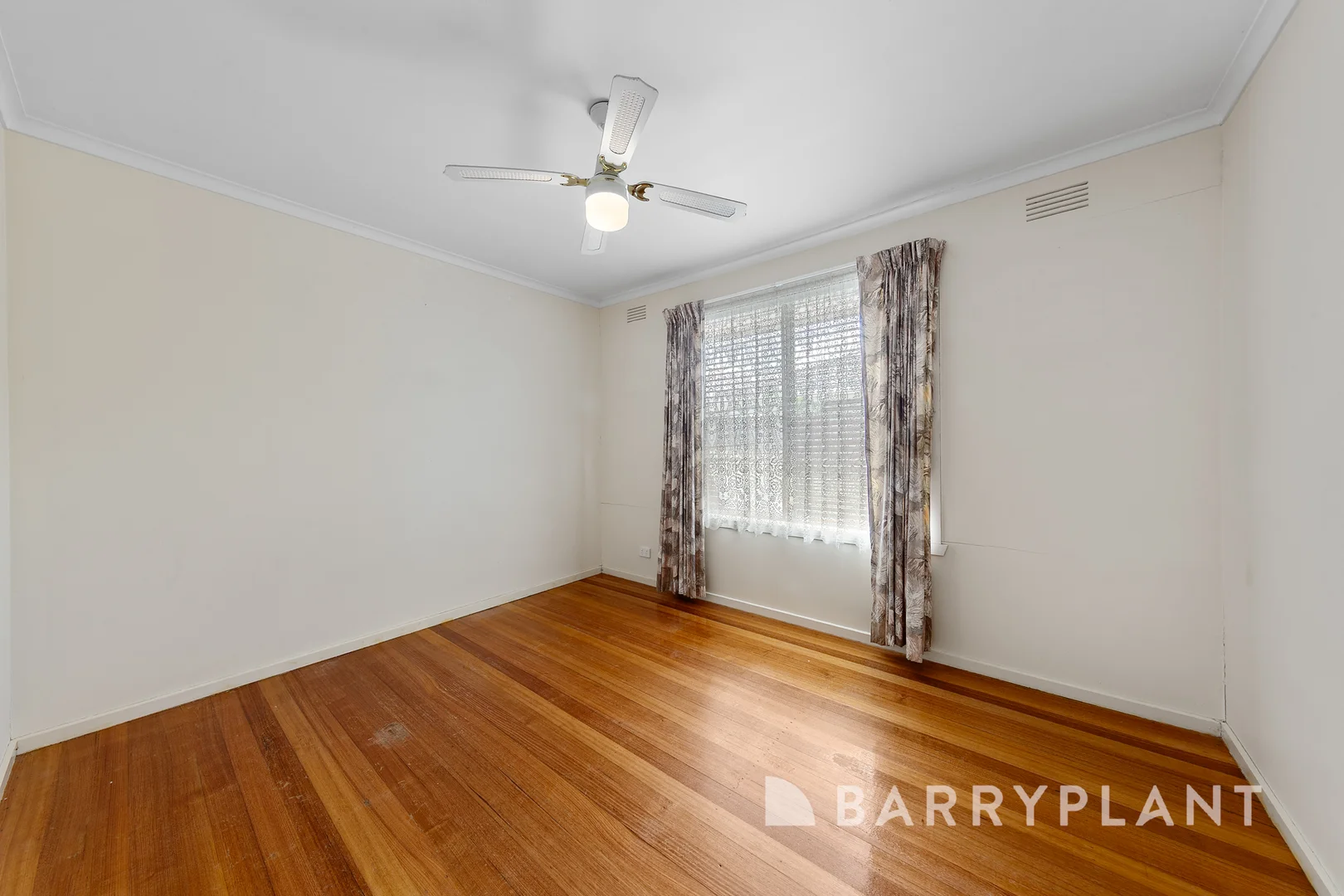 Additional image 9 of 16 Mulhall Drive, St Albans VIC 3021