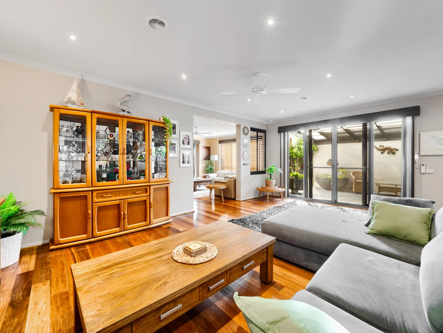 Additional image 8 of 4 Mountainview Boulevard, Cranbourne North VIC 3977