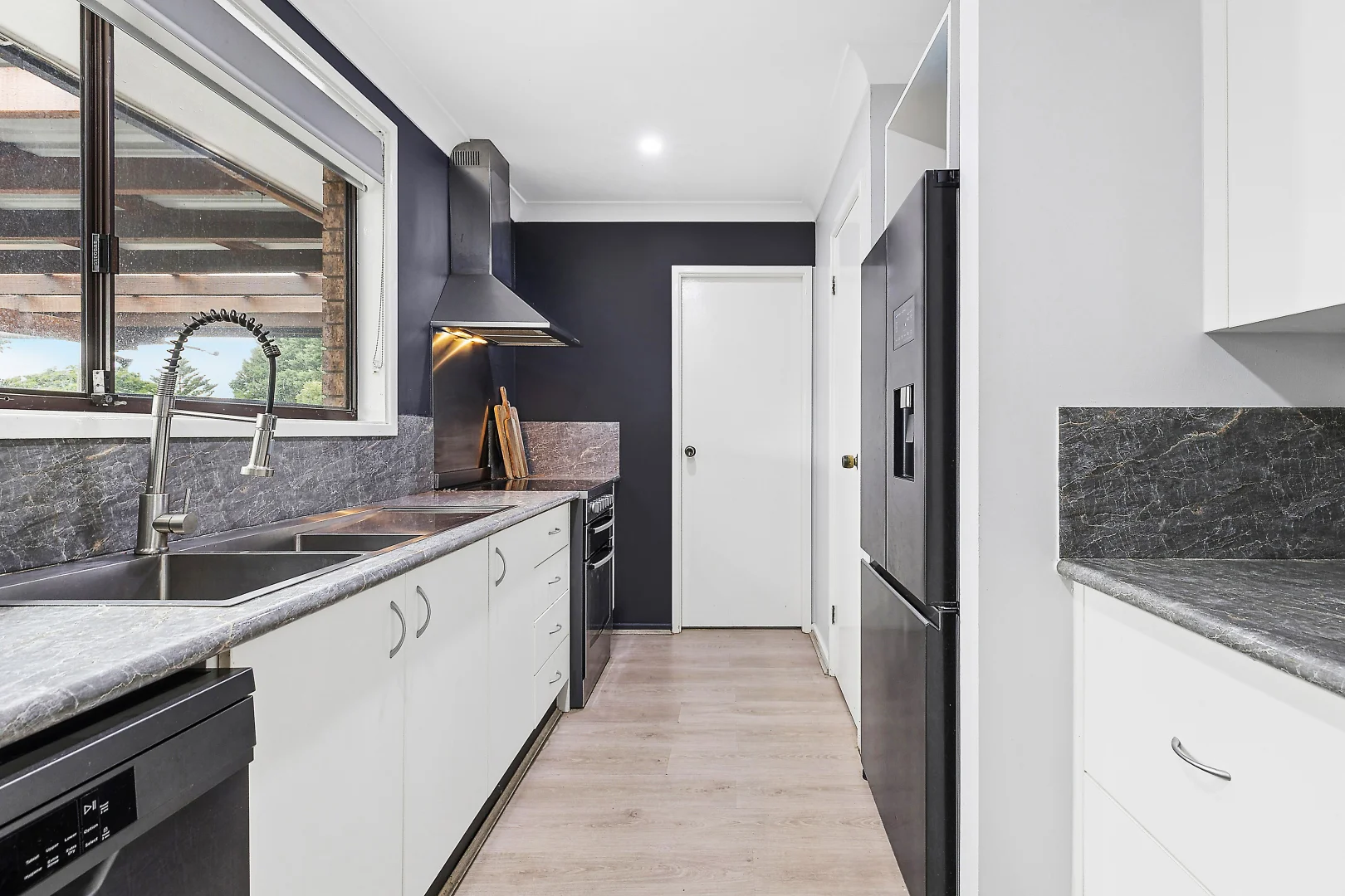 Additional image 4 of 37 Twingleton Avenue, Ambarvale NSW 2560