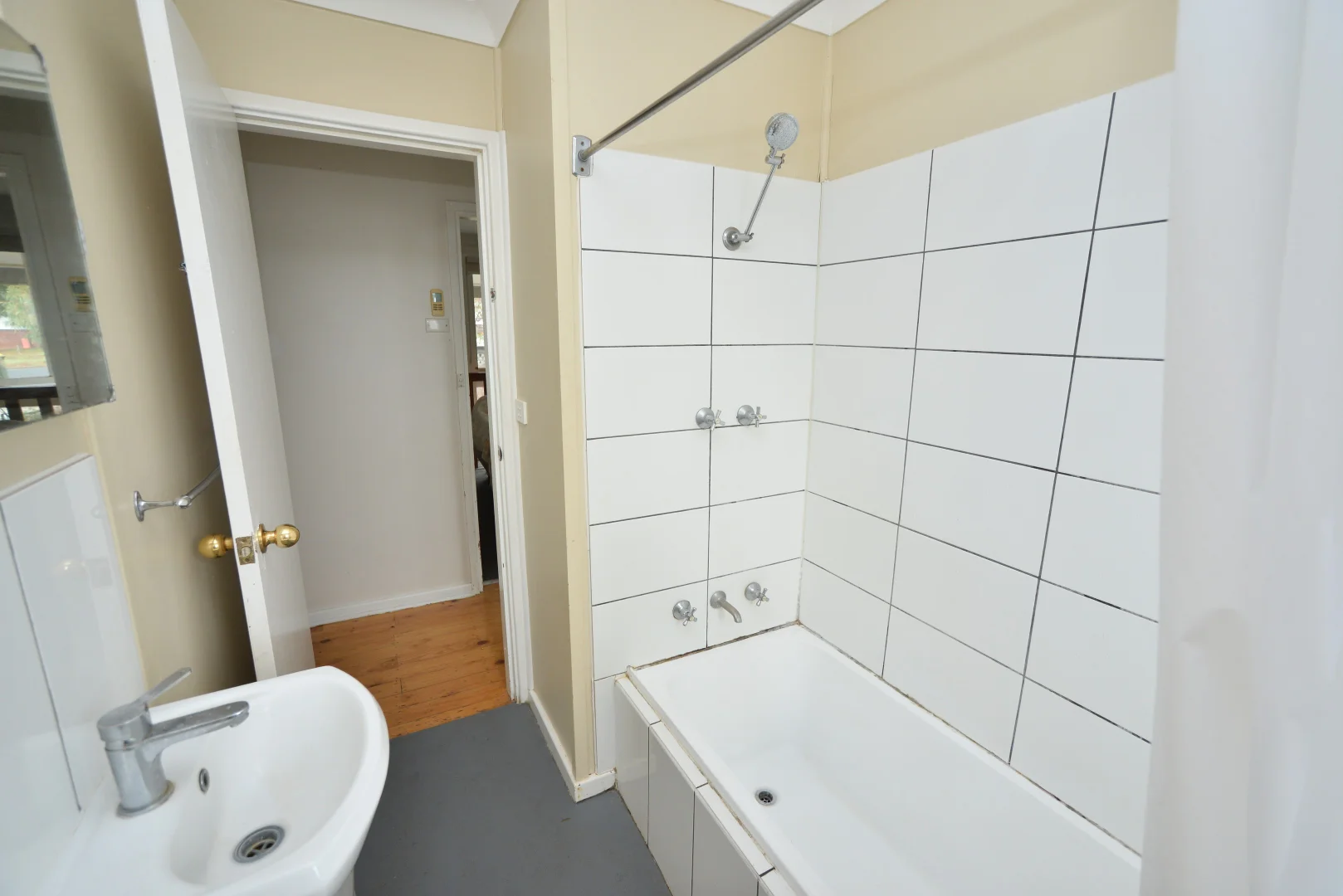 Additional image 12 of 30 Callaghan Street, Parkes NSW 2870