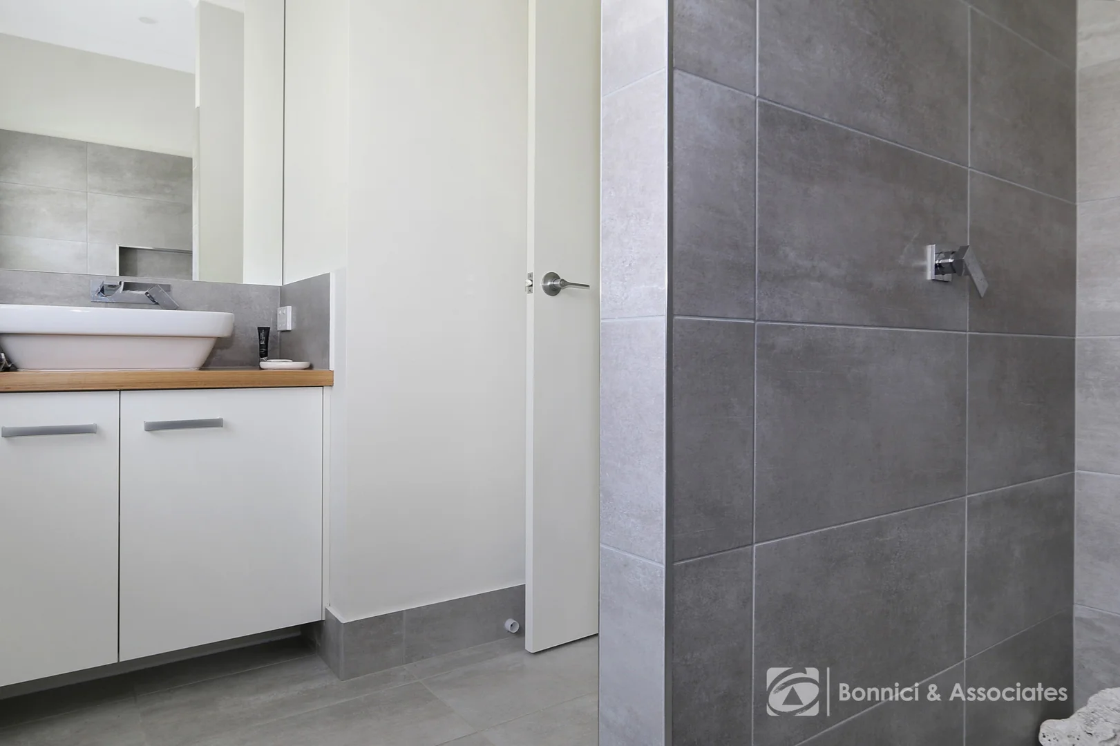 Additional image 17 of 1F Howards Road, Baranduda VIC 3691