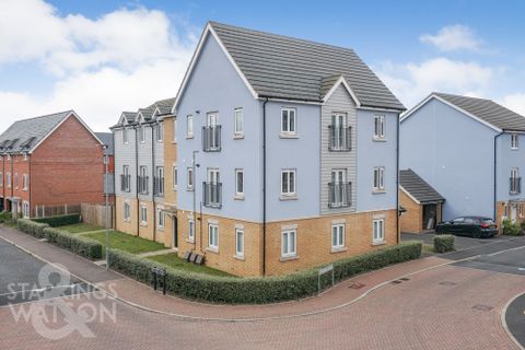 Falcon Crescent, Queens Hill, Norwich NR8