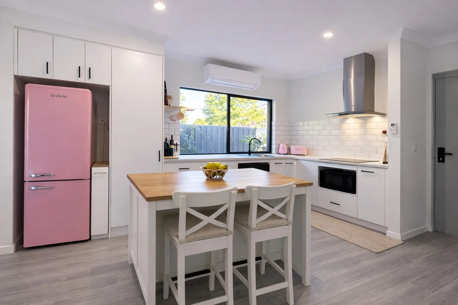 5A Juliet Road, Coolbellup WA 6163
