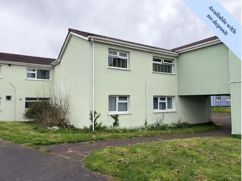 West Cross, Warwick Place SA3