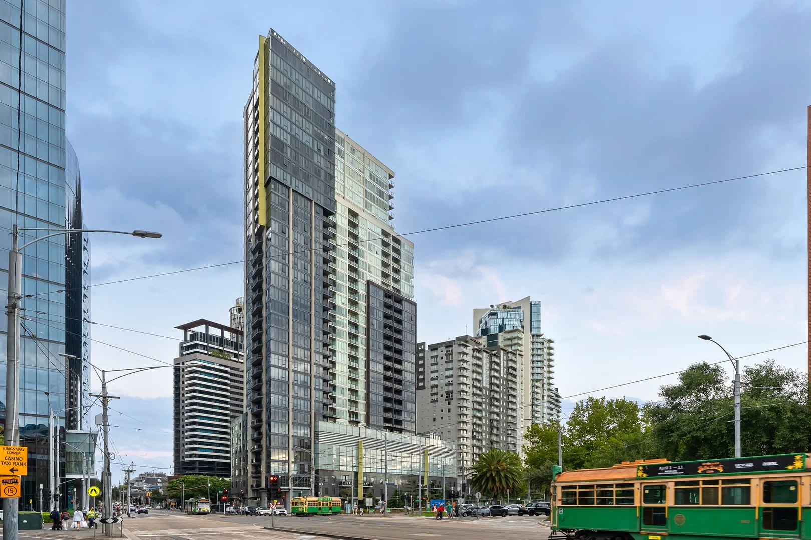 Additional image 2 of 2012/63 Whiteman Street, Southbank VIC 3006