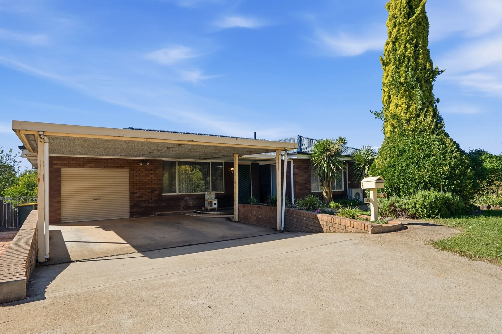 39 Boronia Crescent, Orange NSW 2800