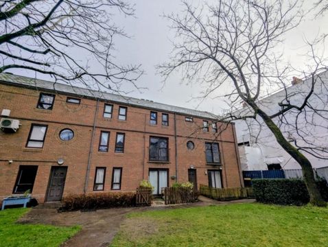 East Burrows Road, Swansea SA1