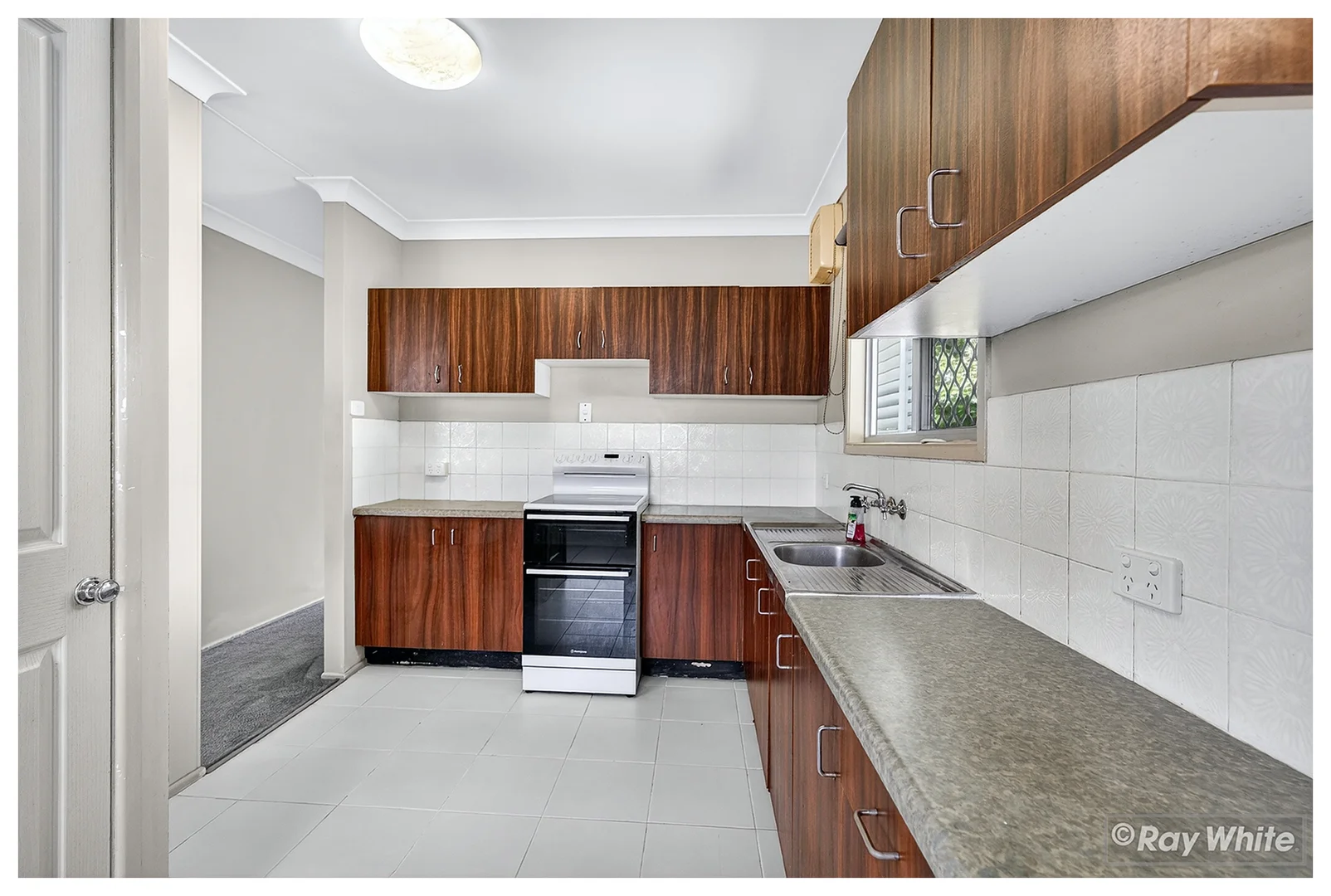 Additional image 38 of 19 Symons Street, Park Avenue QLD 4701