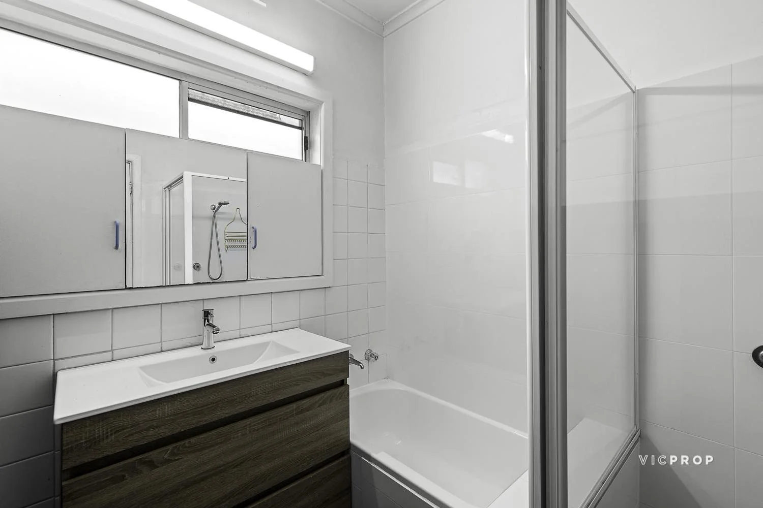 Additional image 10 of 2/13 North Crescent, Heidelberg West VIC 3081