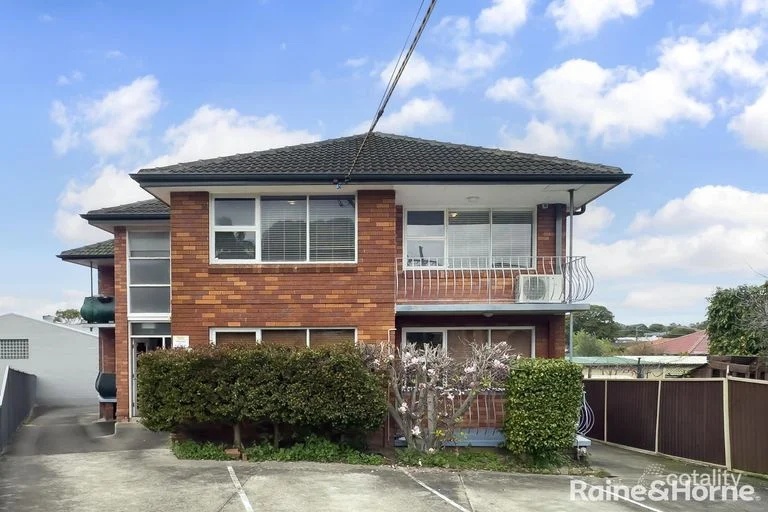 4/8 St Jude Crescent, Belmore NSW 2192