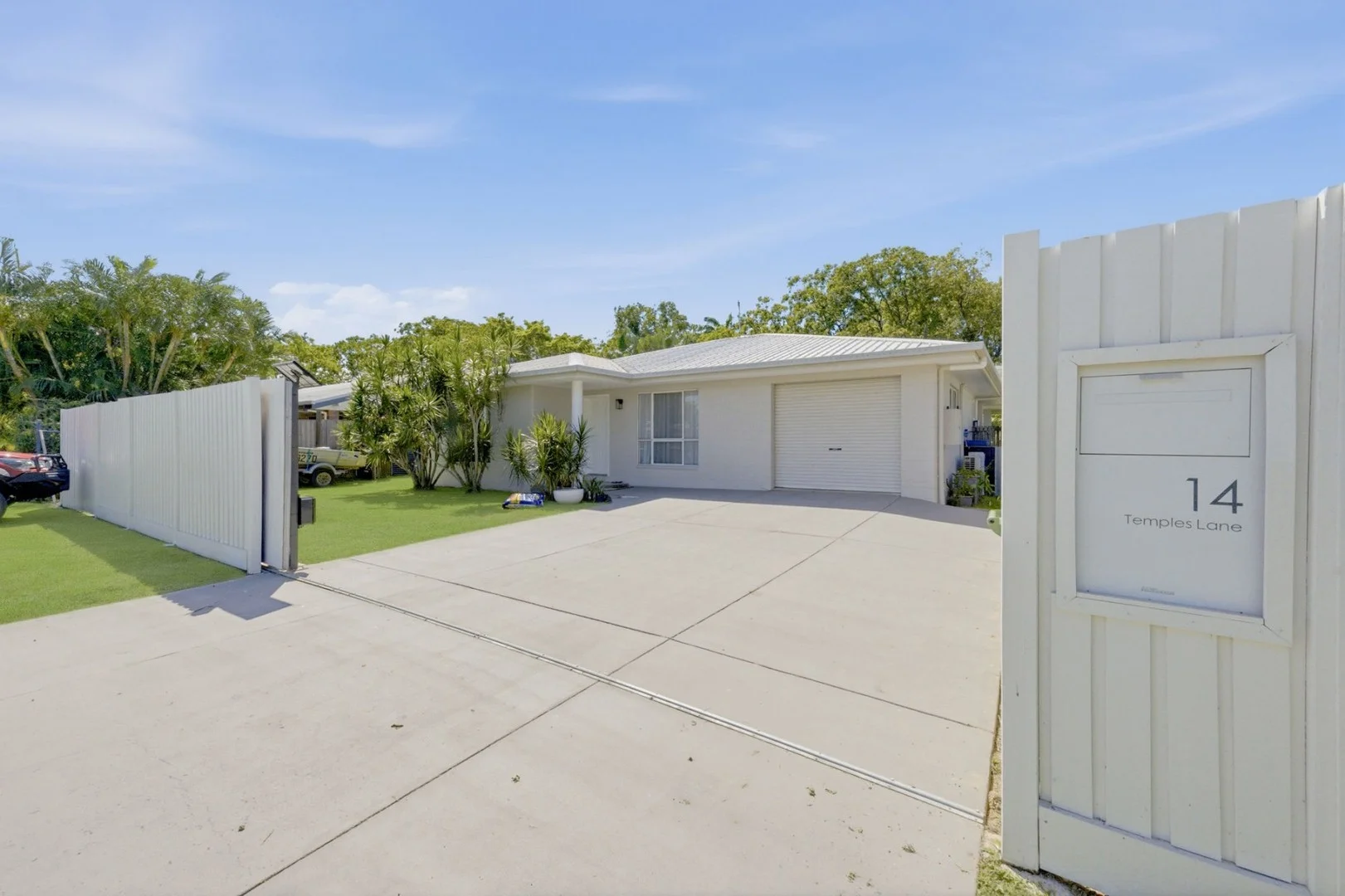 14 Temples Lane, Bakers Creek QLD 4740