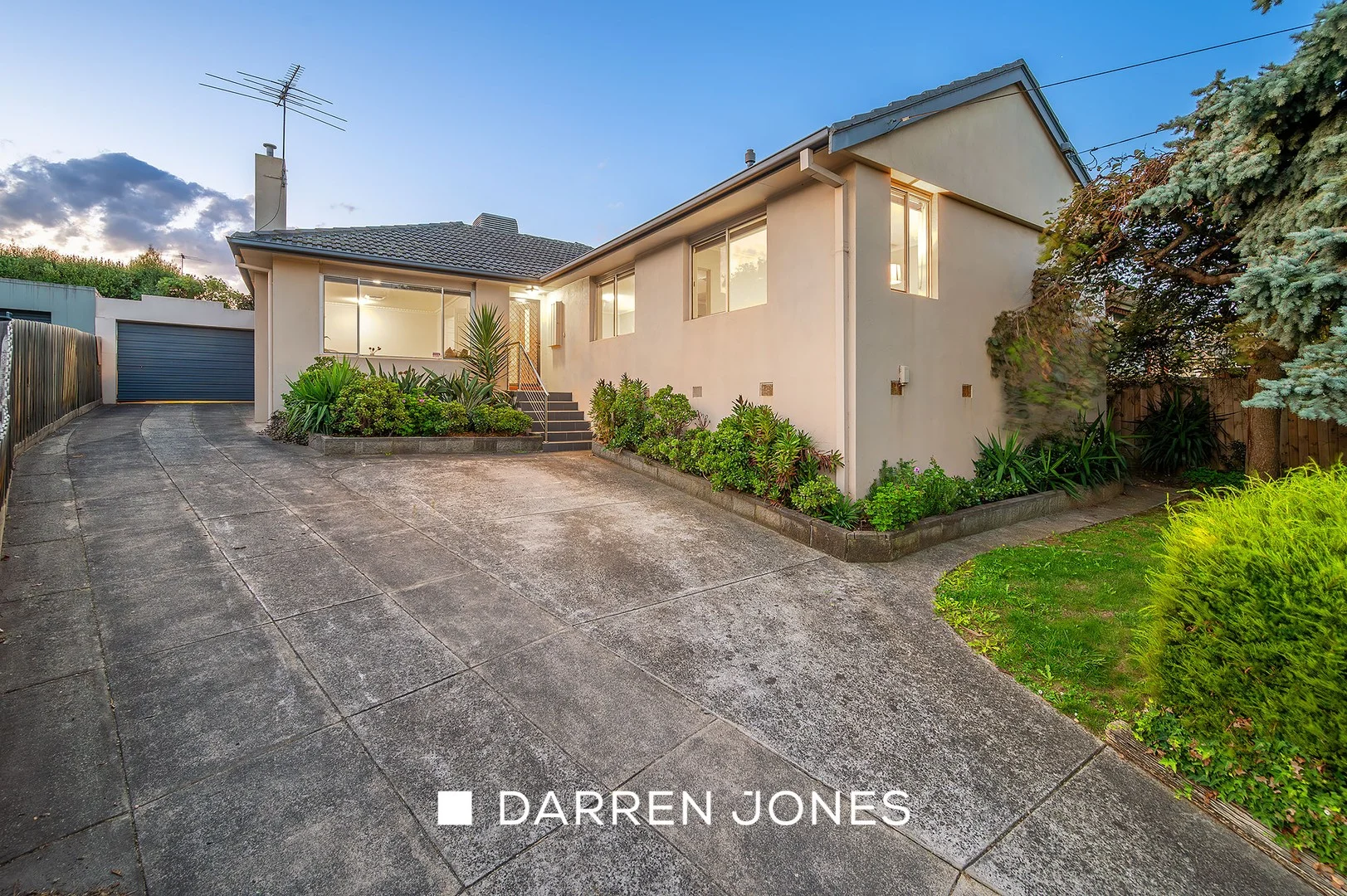 27 Meakin Street, Watsonia North VIC 3087