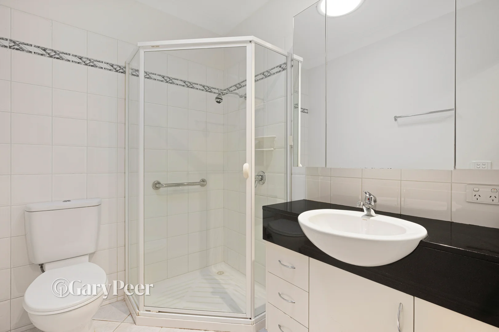 Additional image 8 of 3/8 Oakleigh Road, Carnegie VIC 3163