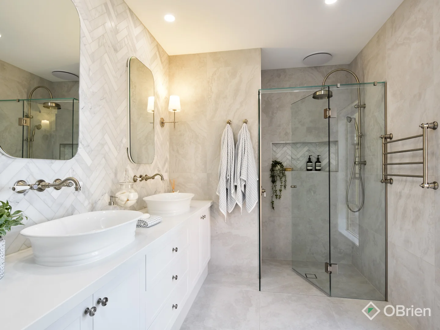 Additional image 9 of 16 Patison Court, Drouin VIC 3818