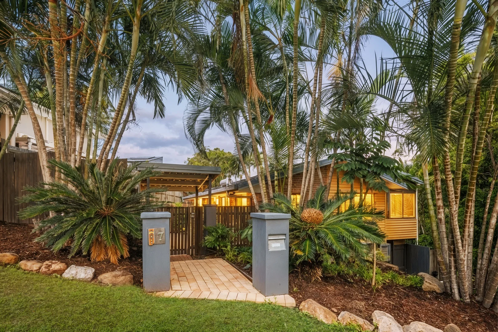 Additional image 15 of 7 Kiandra Street, Chapel Hill QLD 4069