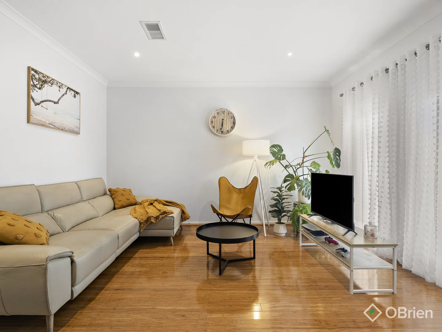 Additional image 3 of 32 Higgins Street, Fraser Rise VIC 3336
