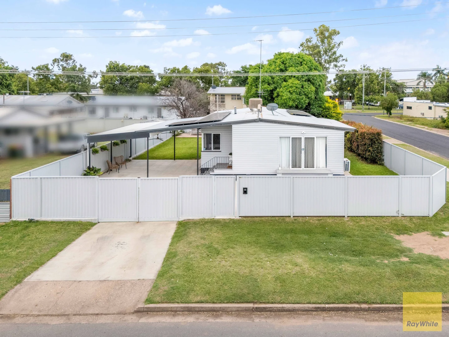 Additional image 2 of 11 Harris Street, Emerald QLD 4720