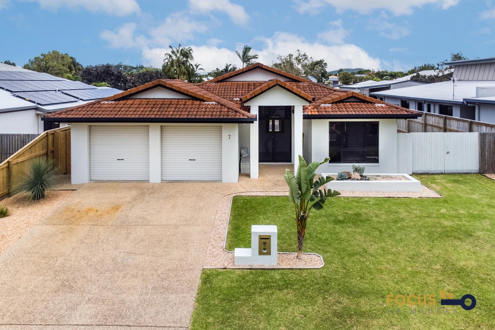 7 Kensington Court, Glenella QLD 4740