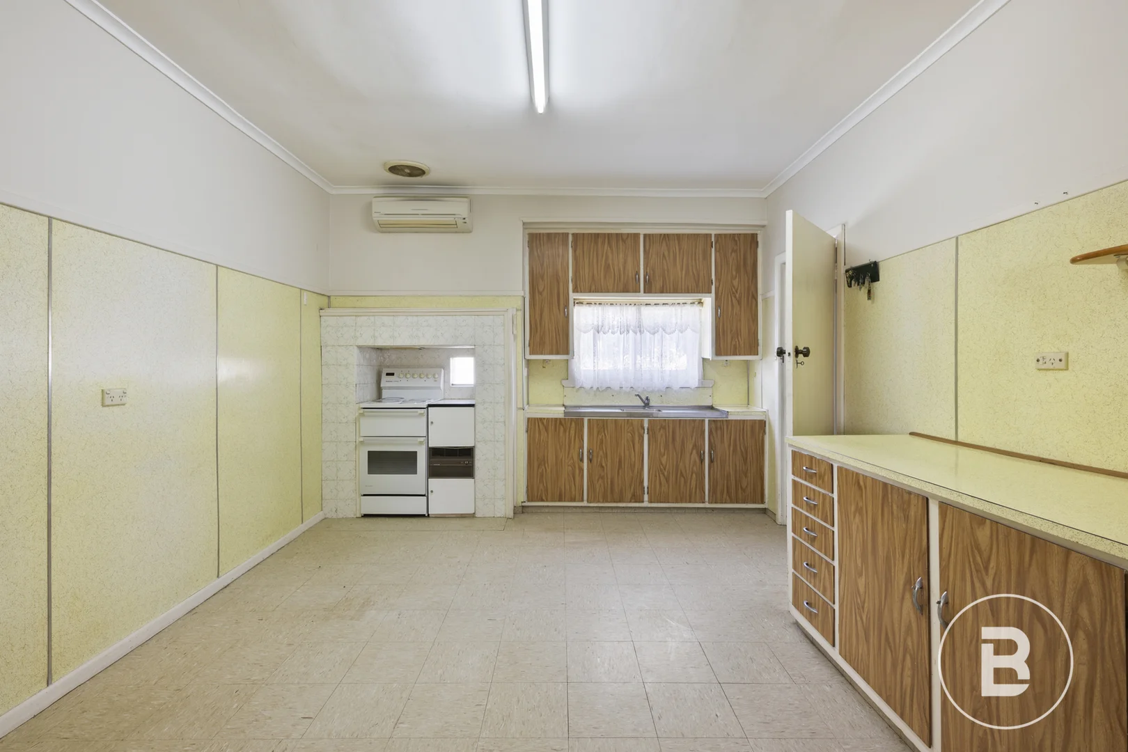 Additional image 4 of 21 Willoby Street, Beaufort VIC 3373