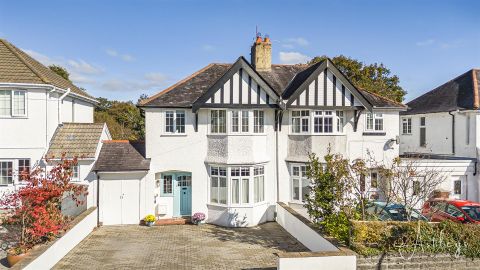 Coedcelyn Road, Derwen Fawr, Sketty, Swansea SA2