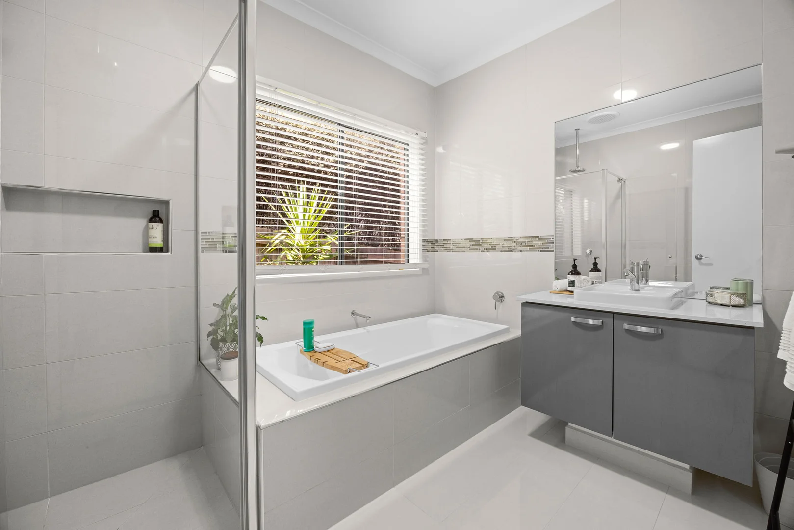 Additional image 18 of 50A Volitans Avenue, Mount Eliza VIC 3930