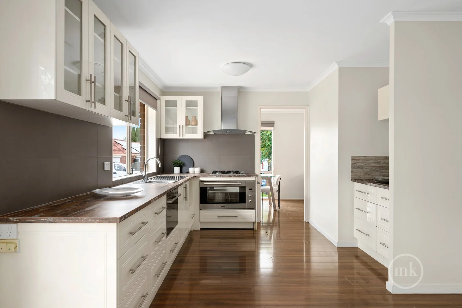 44 Carbon Crescent, Mill Park VIC 3082