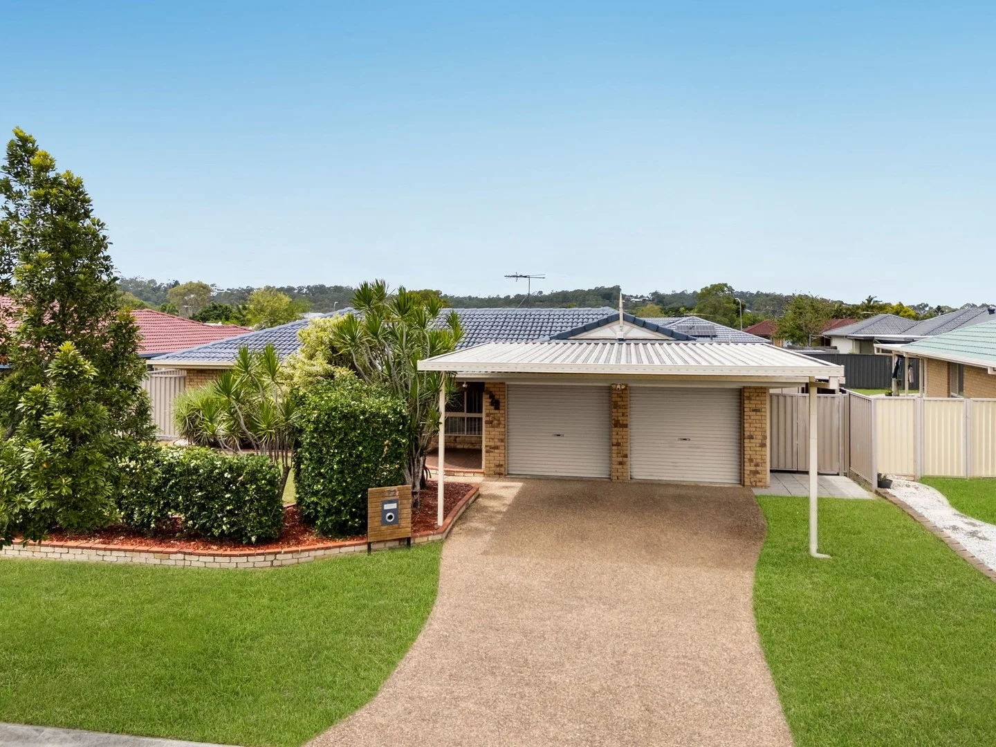 72 Kilsay Crescent, Meadowbrook QLD 4131