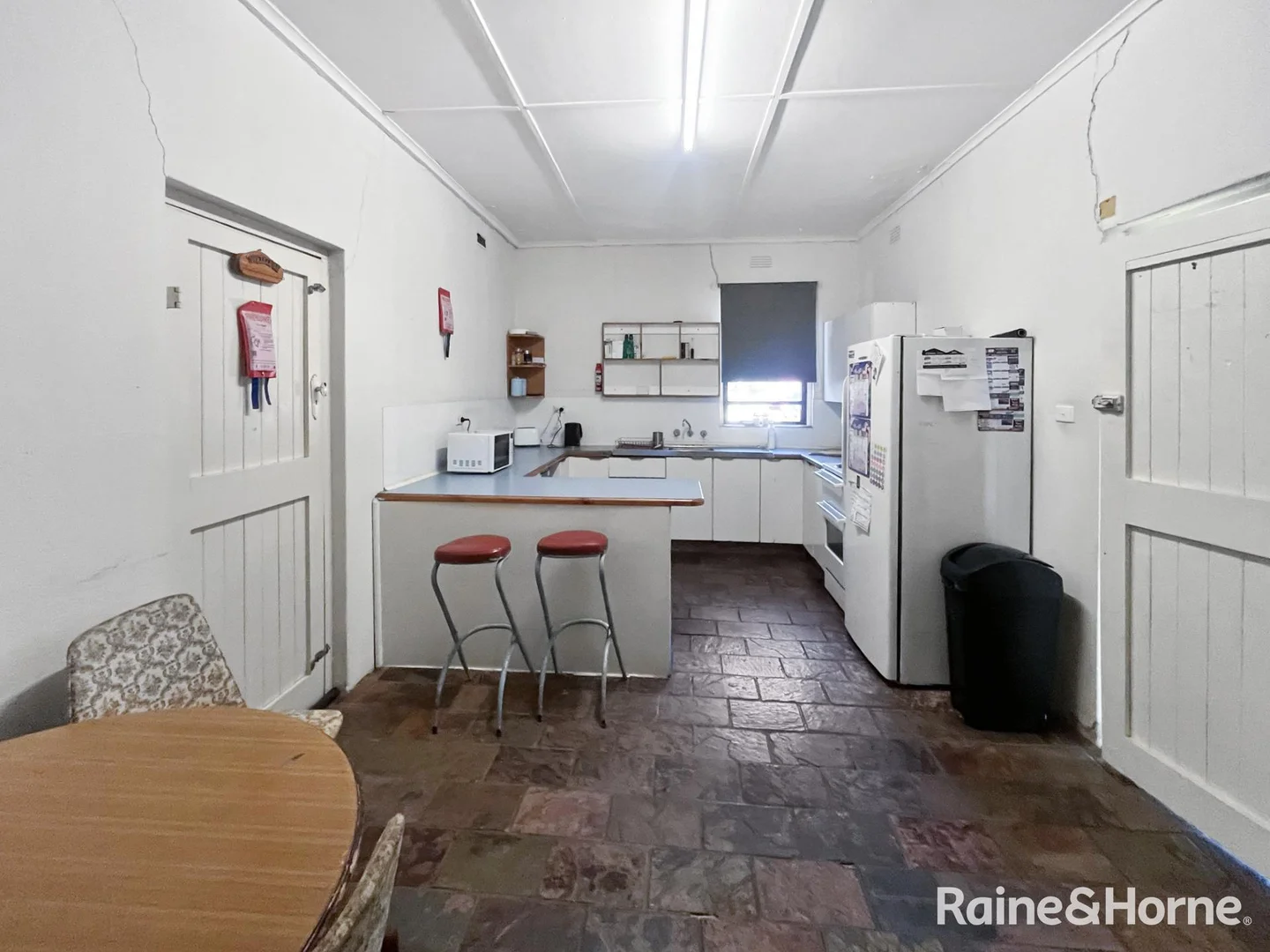 Additional image 2 of 41 Hintons Road, Young NSW 2594
