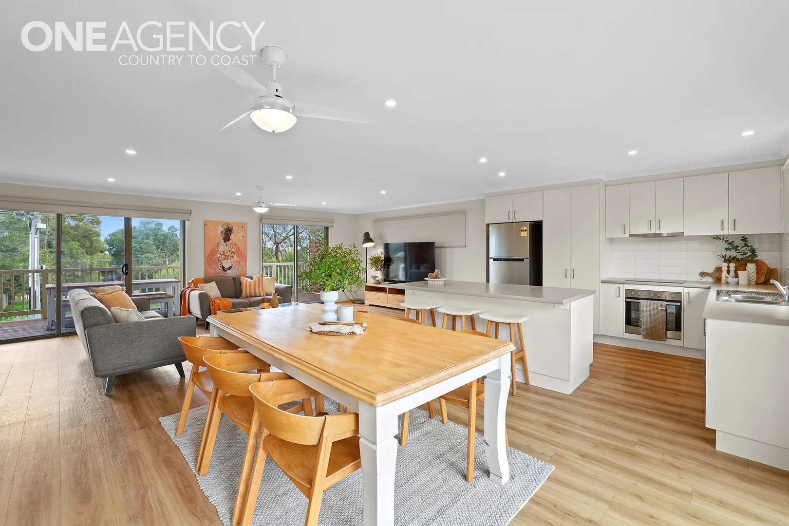 53 Red Rocks Road, Cowes VIC 3922 photo 2